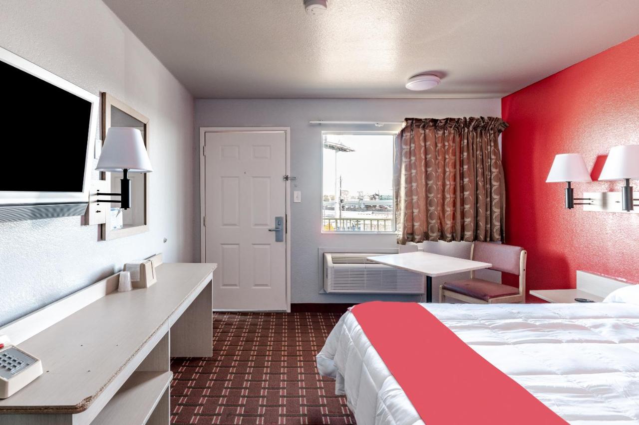 | OYO Hotel Houston Southwest I-69