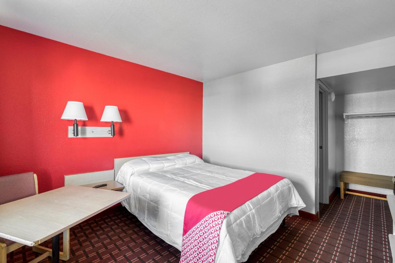 | OYO Hotel Houston Southwest I-69
