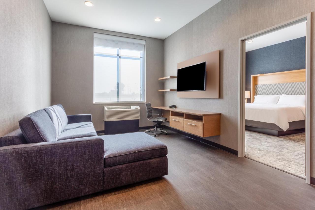 Presidential King Suite - Non-Smoking at Holiday Inn & Suites Cedar Falls - Waterloo Event Ctr by IHG