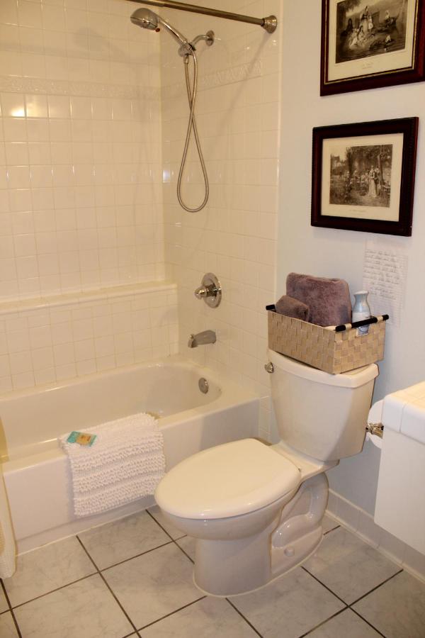  | Maria's Creekside B&B
