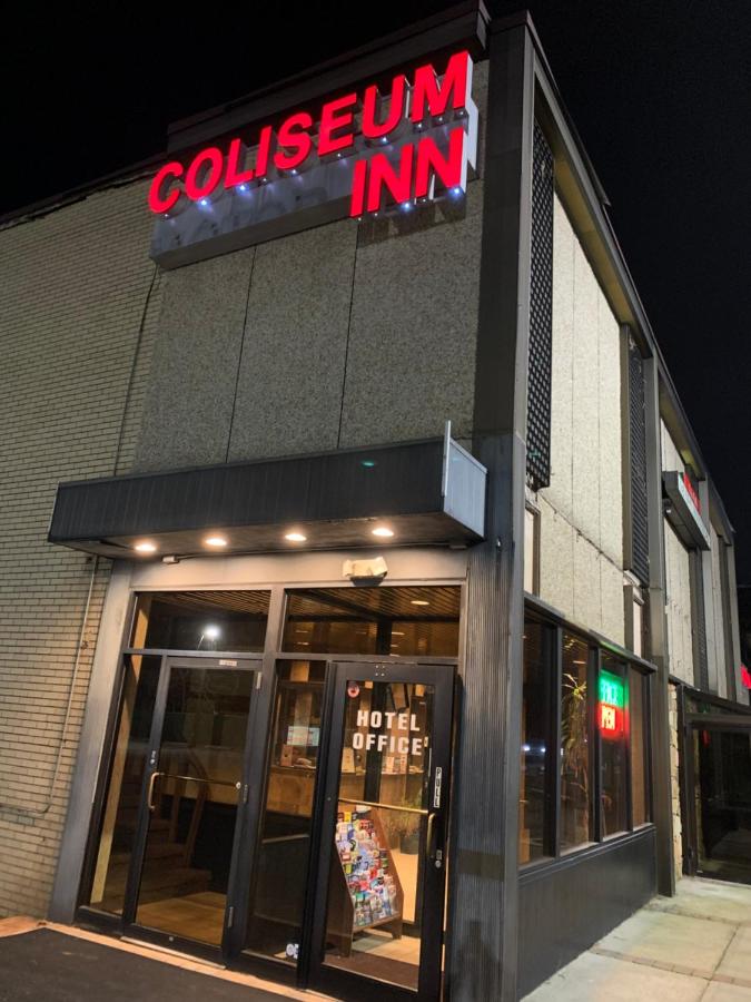 | Coliseum Inn & Suites - Garden City Long Island