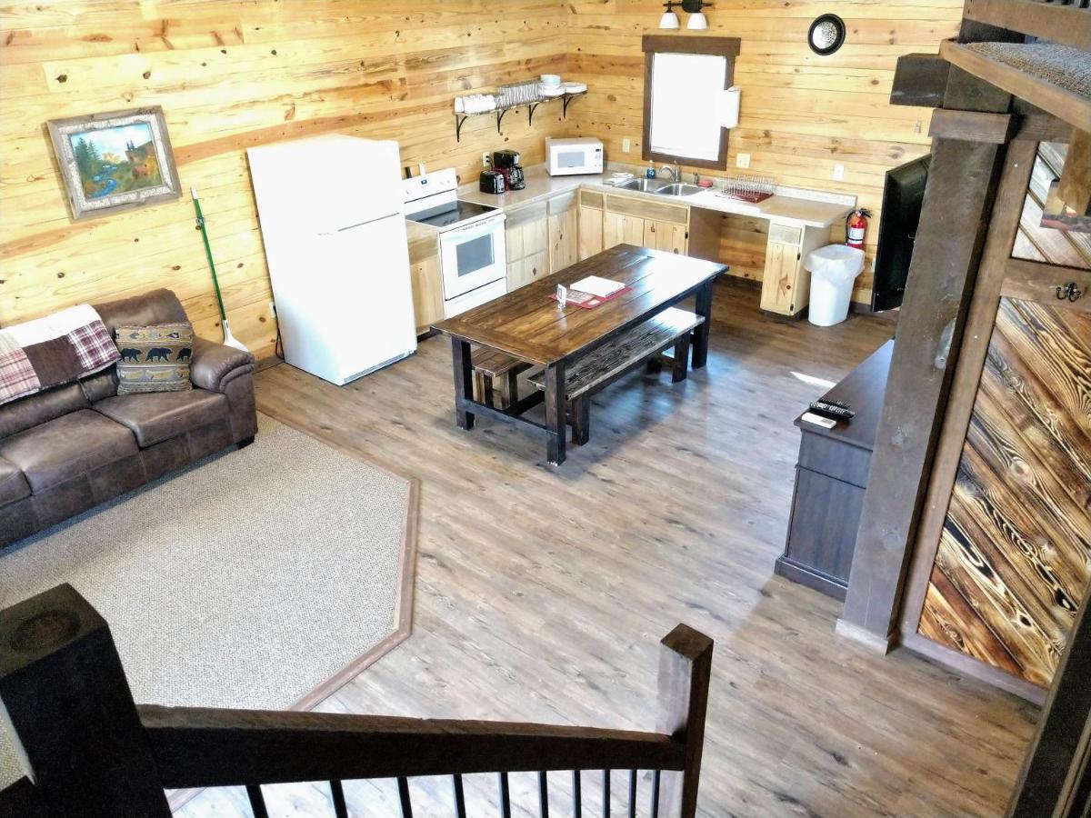 | Freedom Ridge Cabins