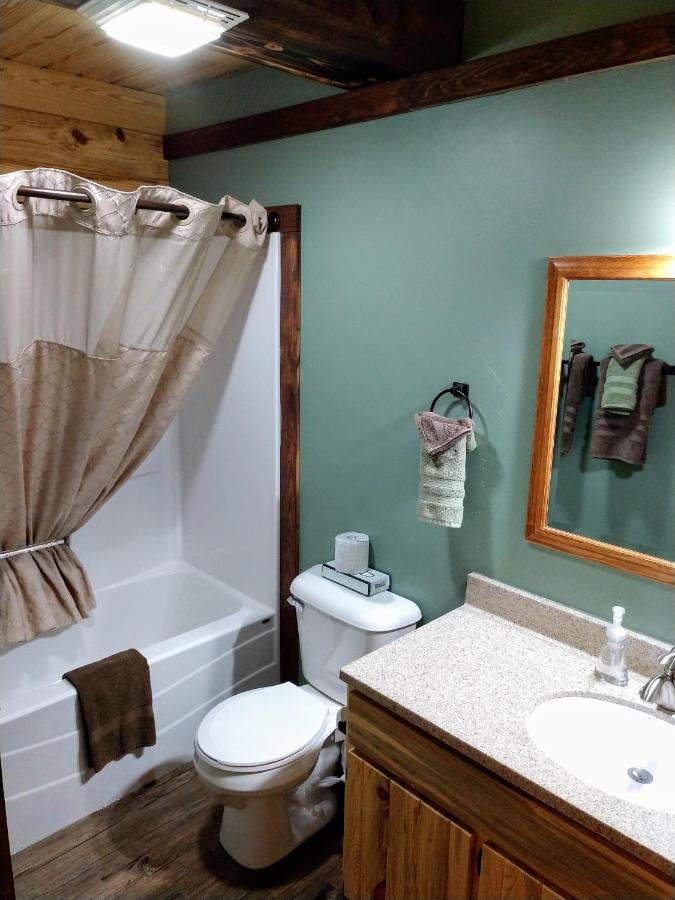 | Freedom Ridge Cabins