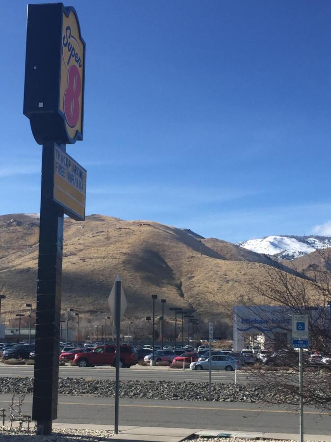 | Super 8 by Wyndham Carson City