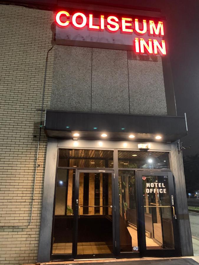 | Coliseum Inn & Suites - Garden City Long Island
