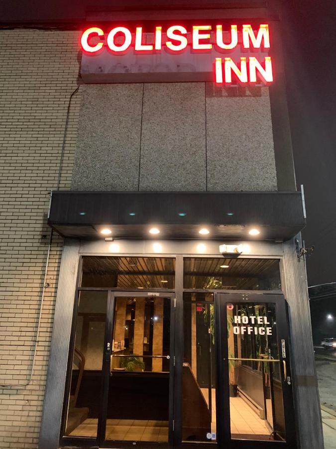 | Coliseum Inn & Suites - Garden City Long Island
