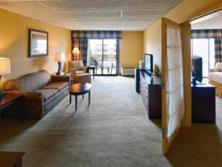 Room #17612234 at Red Lion Hotel Harrisburg Hershey