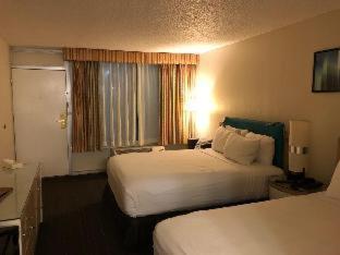 Room #18856428 at Floridian Hotel