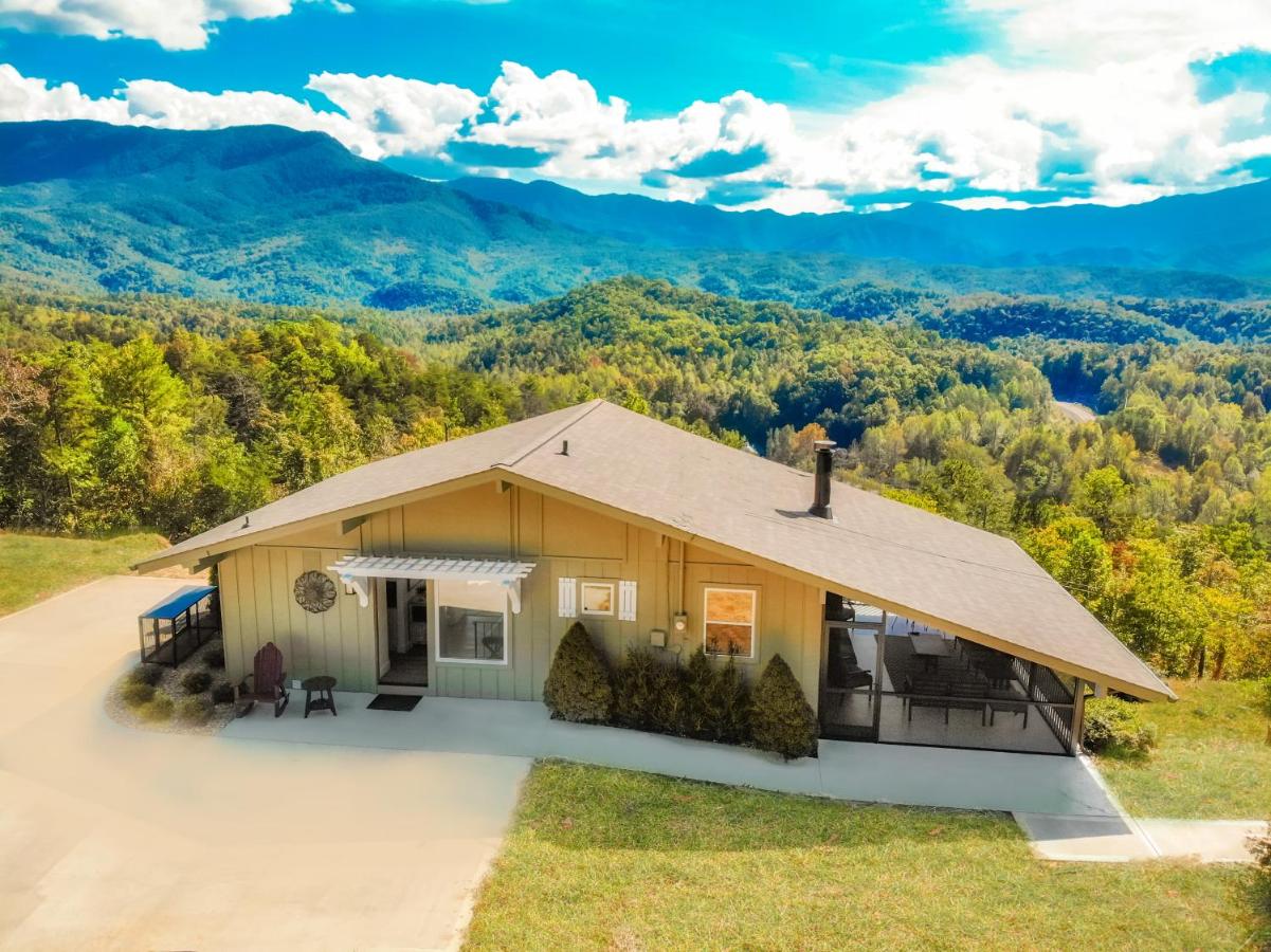| Leconte Mountain Breeze