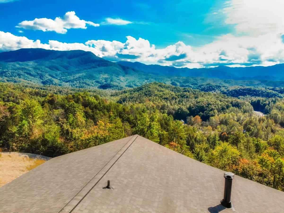 | Leconte Mountain Breeze