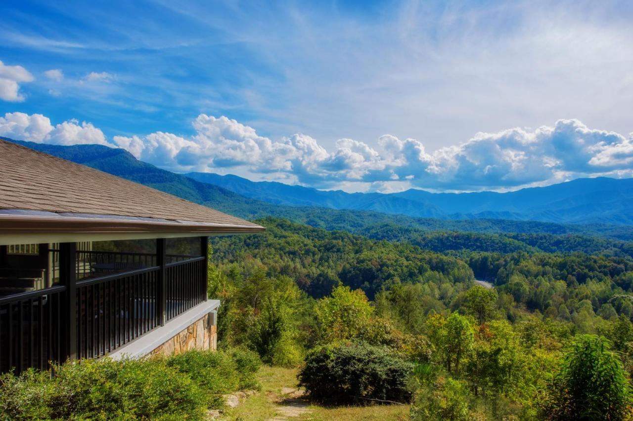 | Leconte Mountain Breeze