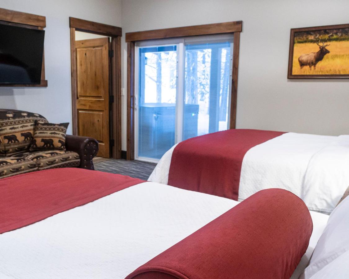 Deluxe Double Studio at Sawtelle Mountain Resort
