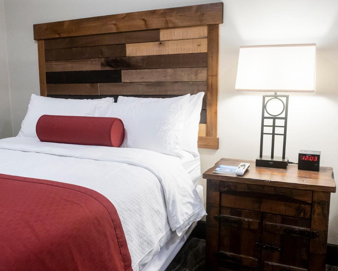 Deluxe Double Studio at Sawtelle Mountain Resort