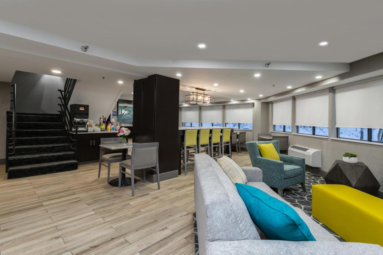 | Best Western West Lebanon-Hanover