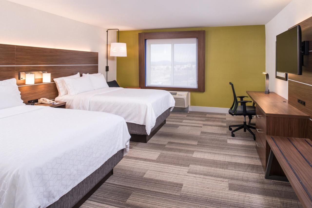 | Holiday Inn Express Sierra Vista, an IHG Hotel