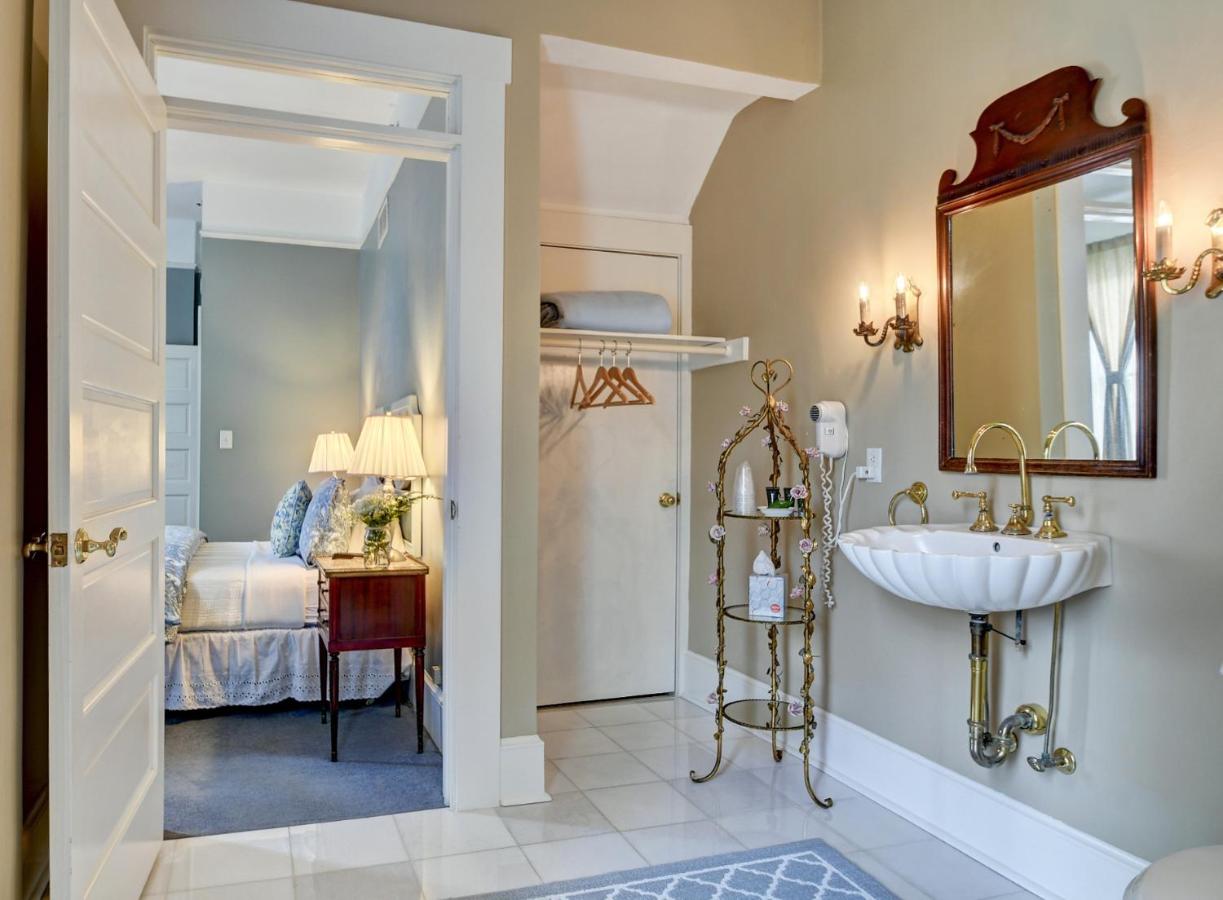  | Prairie Guest House