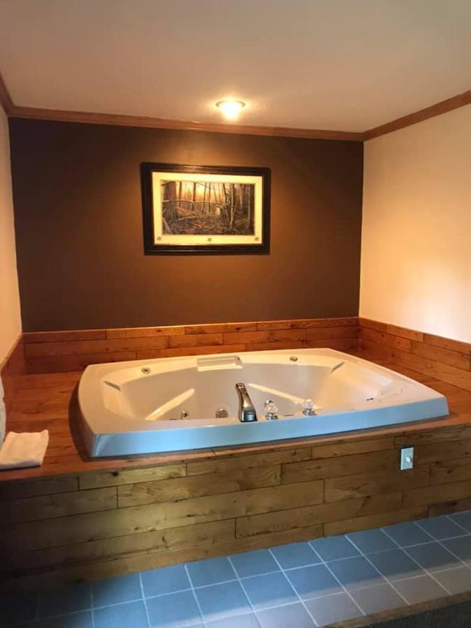 | Centerstone Resort Lake-Aire