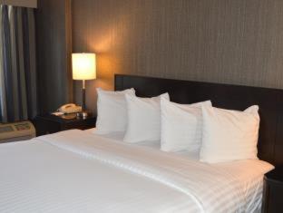 Room #5623858 at Best Western Grant Park Hotel