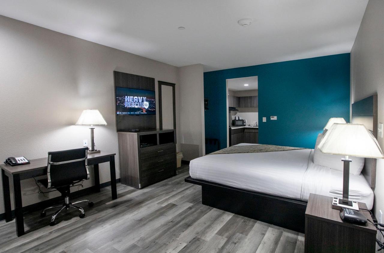 Standard King Room at Express Inn