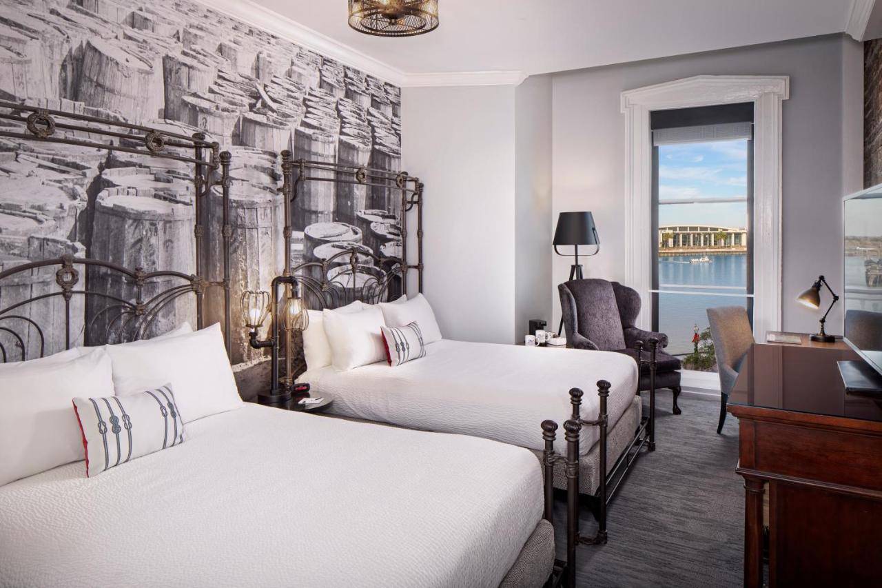 Queen Room with Two Queen Beds - Riverview at River Street Inn