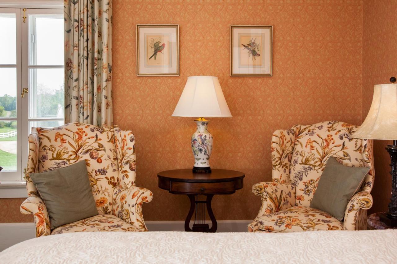 | Inn at Warner Hall