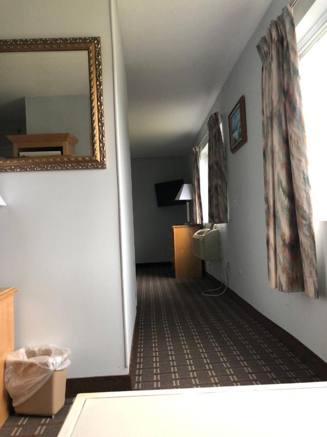 Standard Room with Two Queen Beds at Atlantic House
