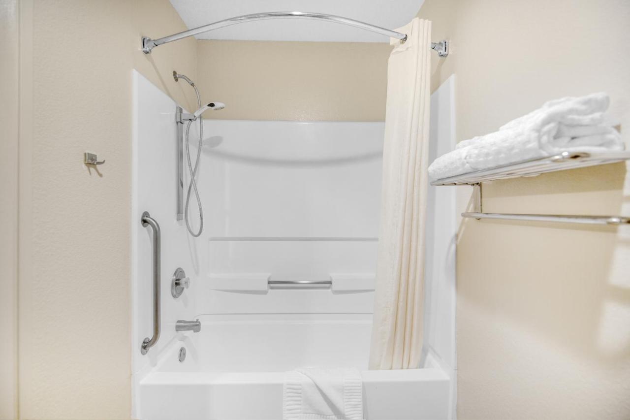 | SureStay Hotel by Best Western Fontana