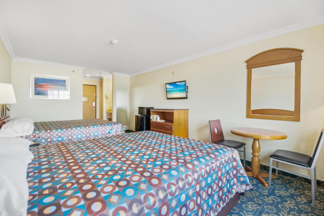 | SureStay Hotel by Best Western Fontana