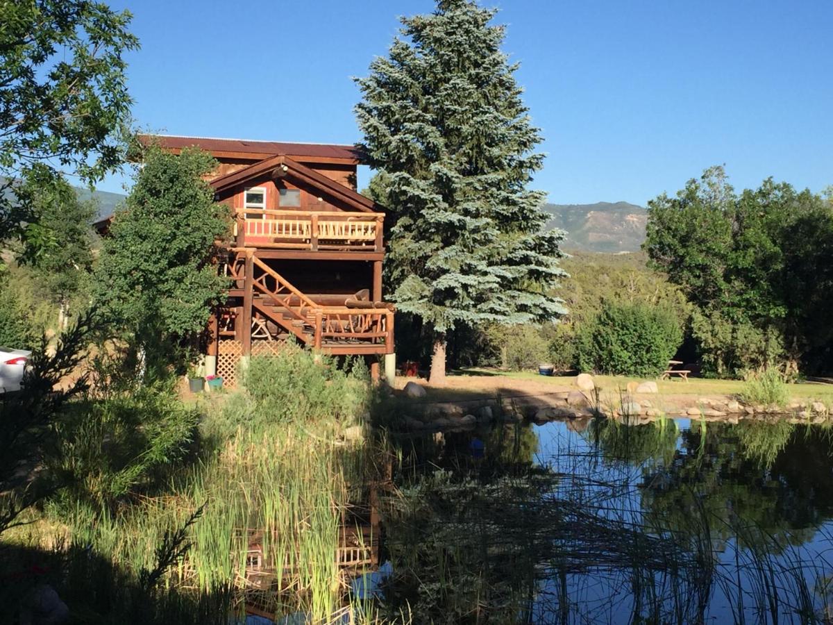 | Starry Nights Ranch Bed & Breakfast