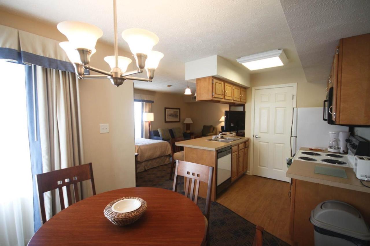 Studio Suite at Charwood Suites