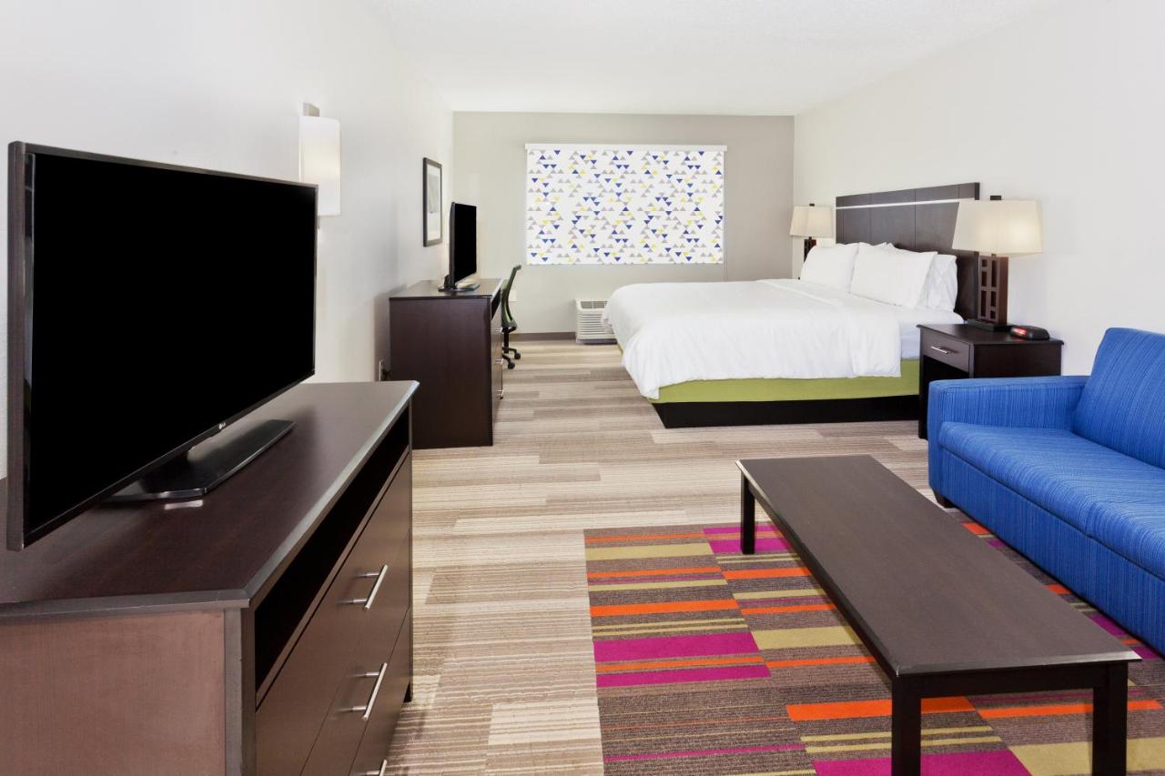 | Holiday Inn Express Hotel & Suites Montgomery Boyd-Cooper Parkway, an IHG Hotel