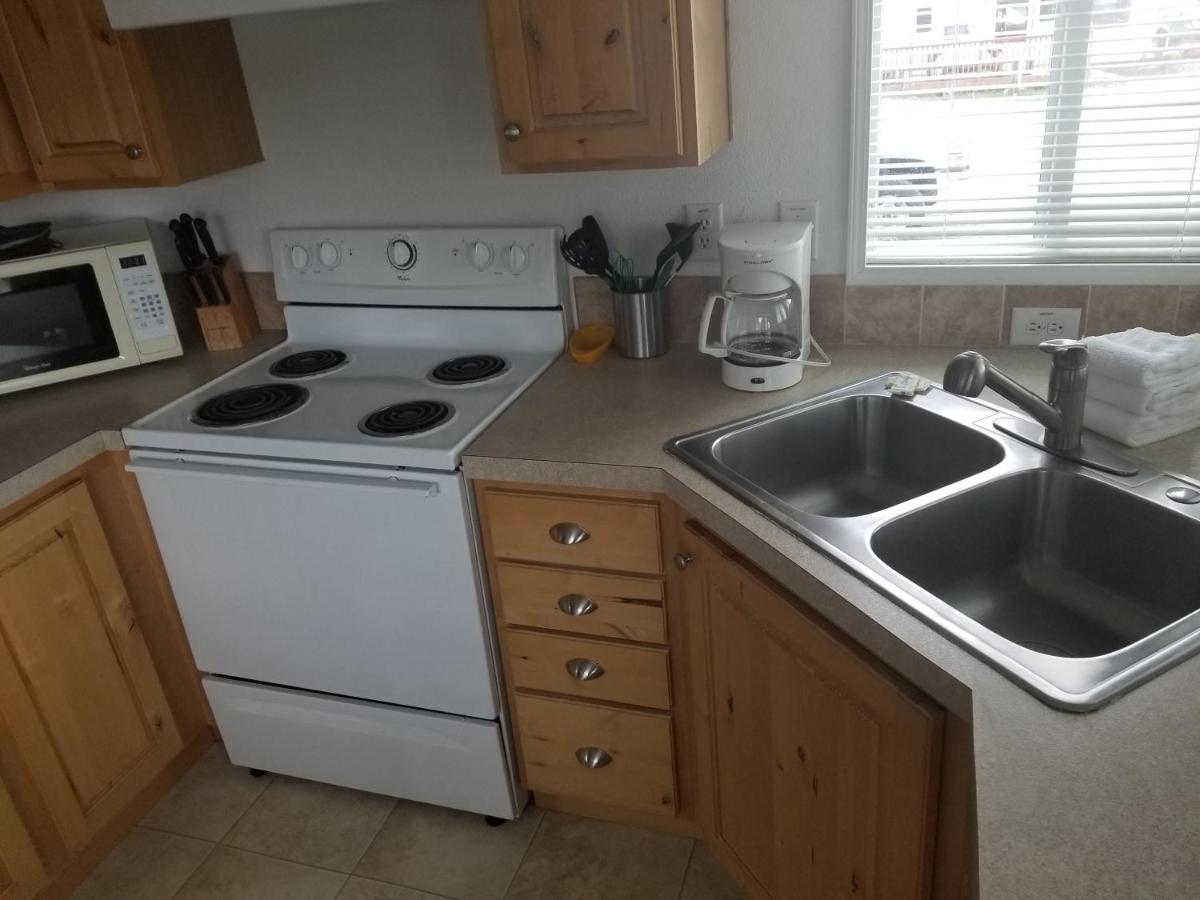 | Paradise Cove RV Resort & Marina