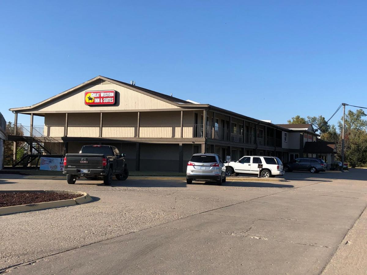  | Great Western Inn