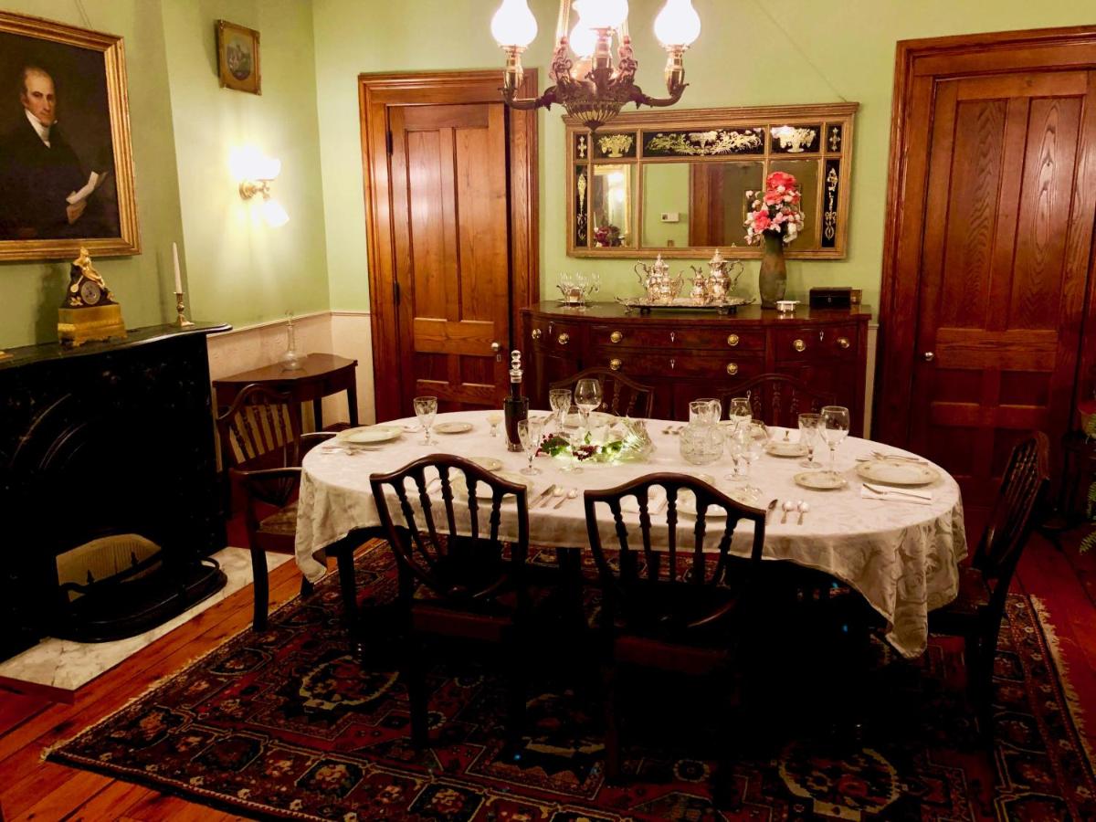| Oakcliff Bed and Breakfast