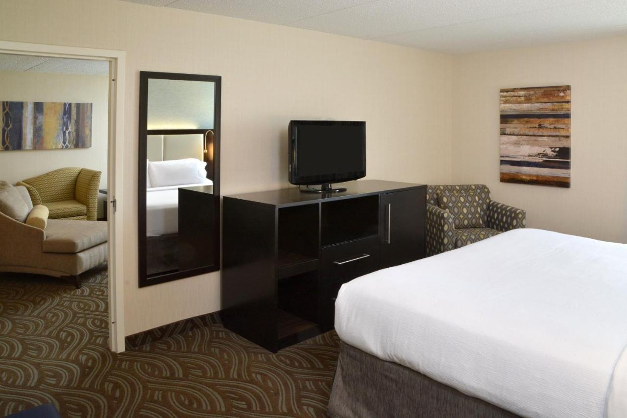 | Holiday Inn Youngstown-South - Boardman, an IHG Hotel