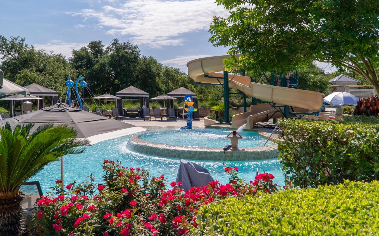 | Lakeway Resort & Spa