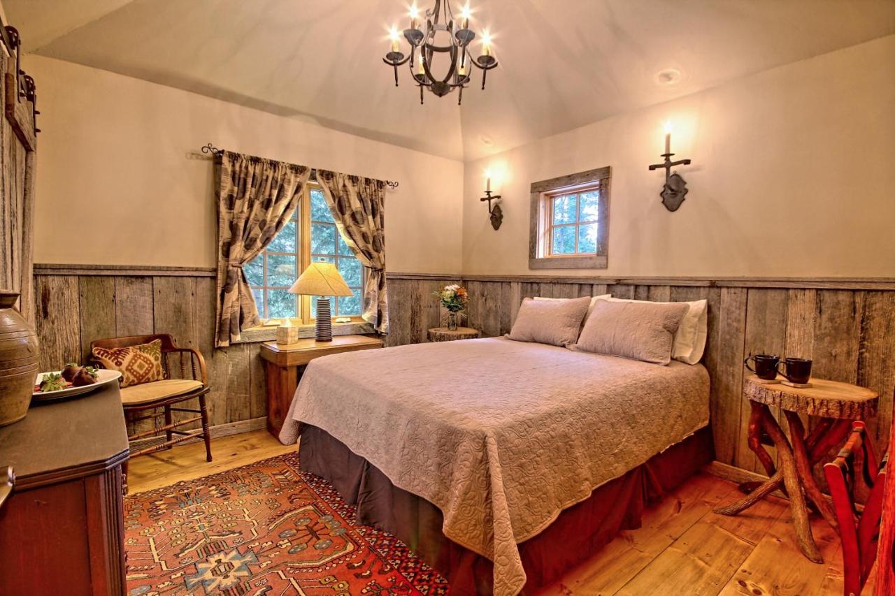 | Lake Rabun Hotel