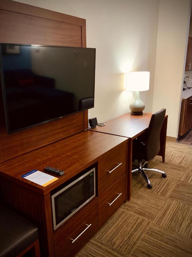 Accessible King Suite with Sofa Bed - Non-Smoking at Comfort Suites Cedar Park - Austin Northwest