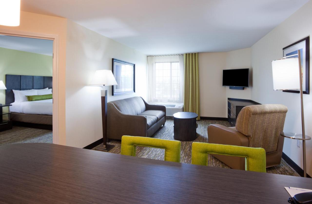  | Candlewood Suites Dickinson, an IHG Hotel