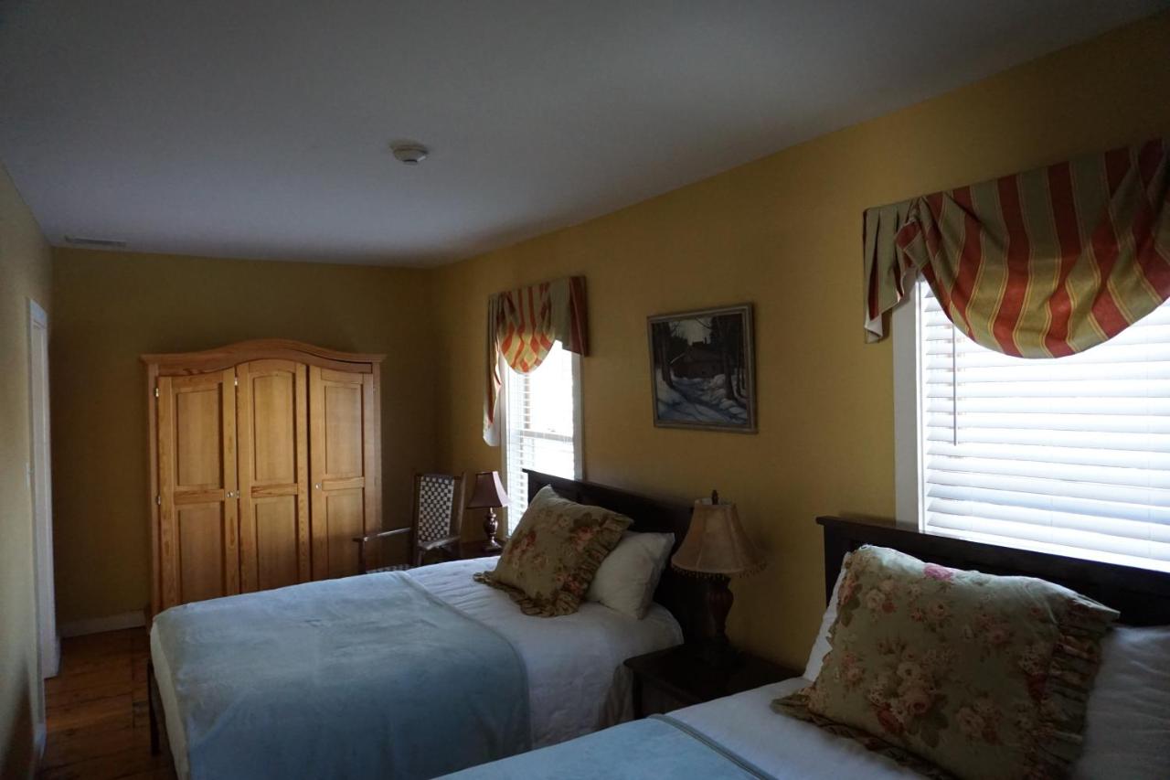  | Smugglers Notch Inn