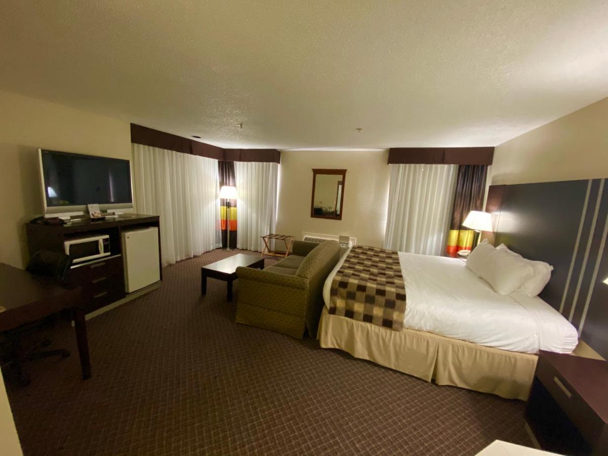 | Baymont by Wyndham Smyrna