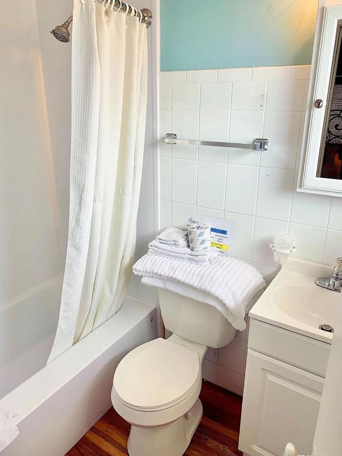 King Room with Oceanfront View - Non-Smoking at Ebb Tide Resort Oceanfront