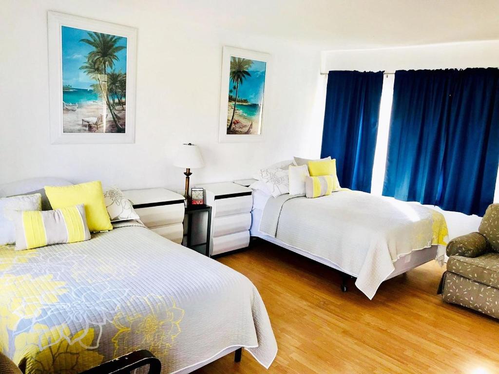 Standard Double Room with 2 Double Beds - Non-Smoking at Ebb Tide Resort Oceanfront