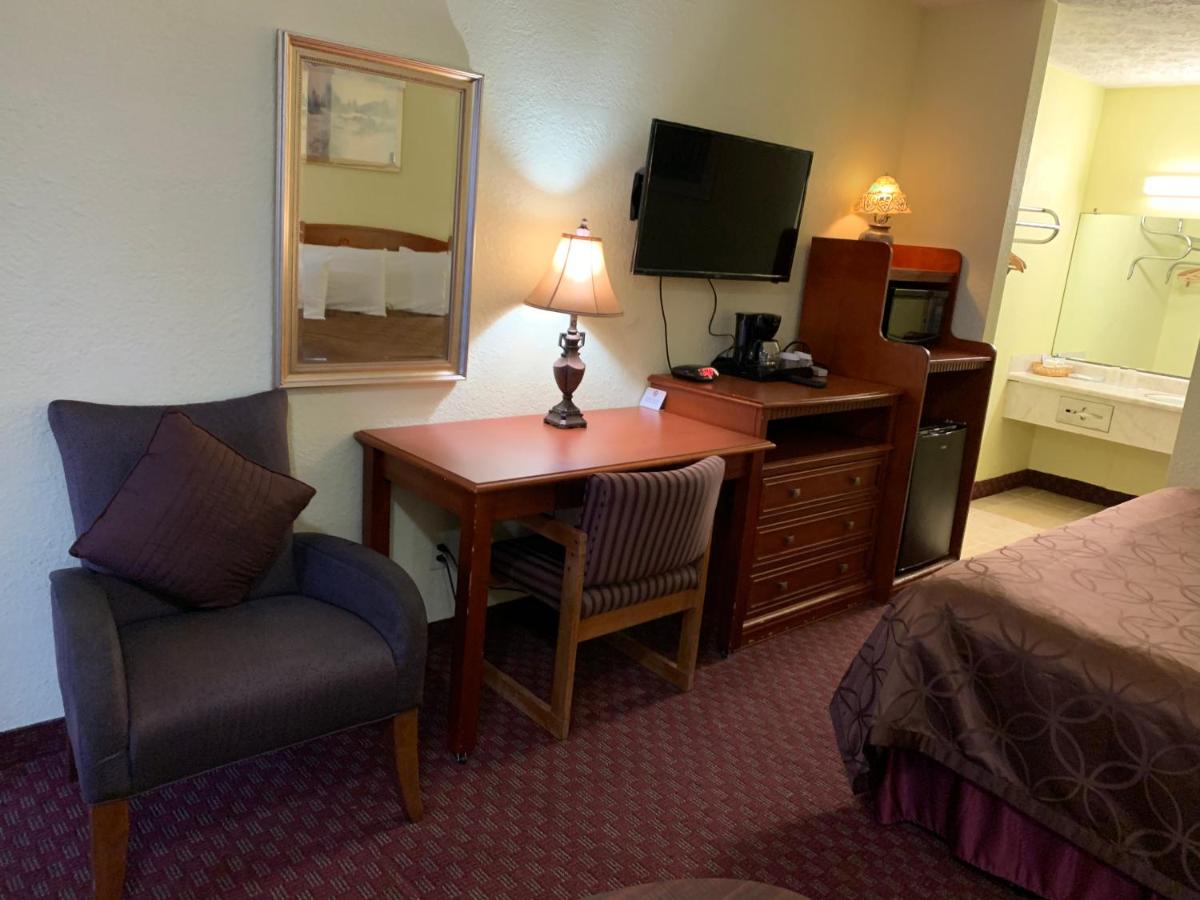 | Budget Inn Express