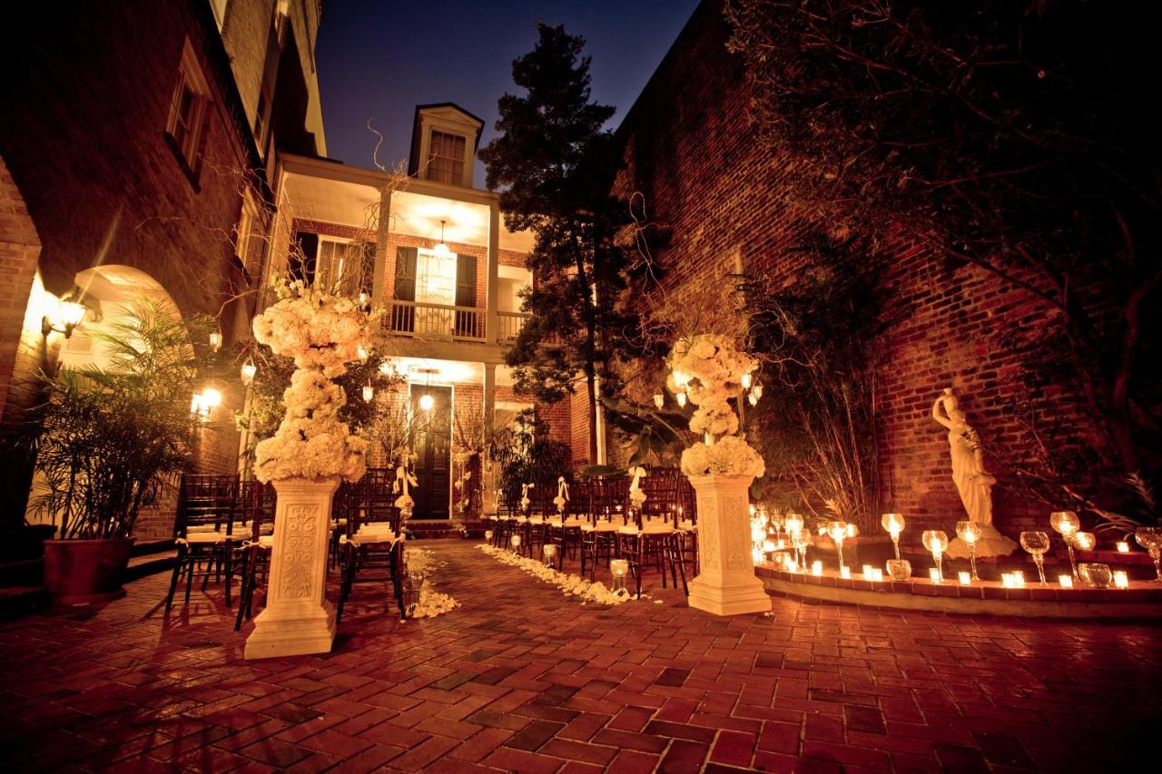 | Holiday Inn FRENCH QUARTER-CHATEAU LEMOYNE, an IHG Hotel
