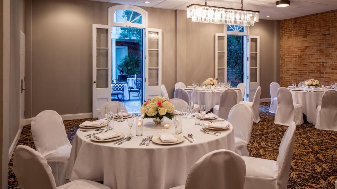 | Holiday Inn FRENCH QUARTER-CHATEAU LEMOYNE, an IHG Hotel