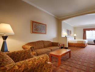 Room #50567450 at Best Western Club House Inn & Suites