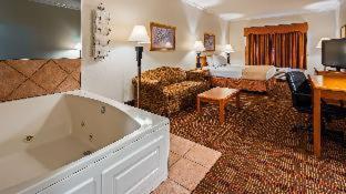 Room #50567447 at Best Western Club House Inn & Suites
