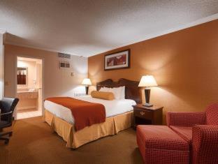 Room #32289715 at Best Western Galleria Inn & Suites