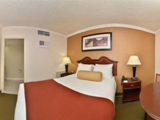 Room #32289721 at Best Western Galleria Inn & Suites